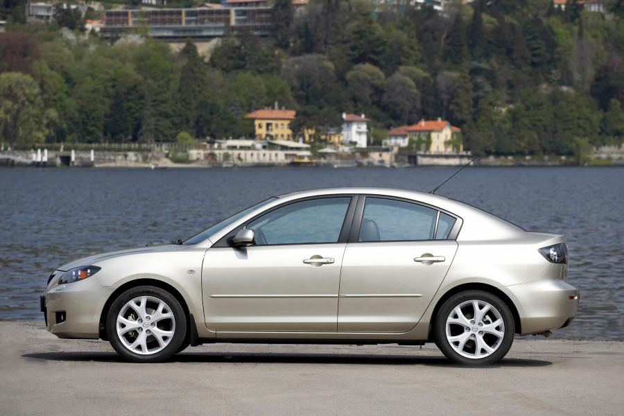  Mazda3 2003 года  (фото 7 из 142)